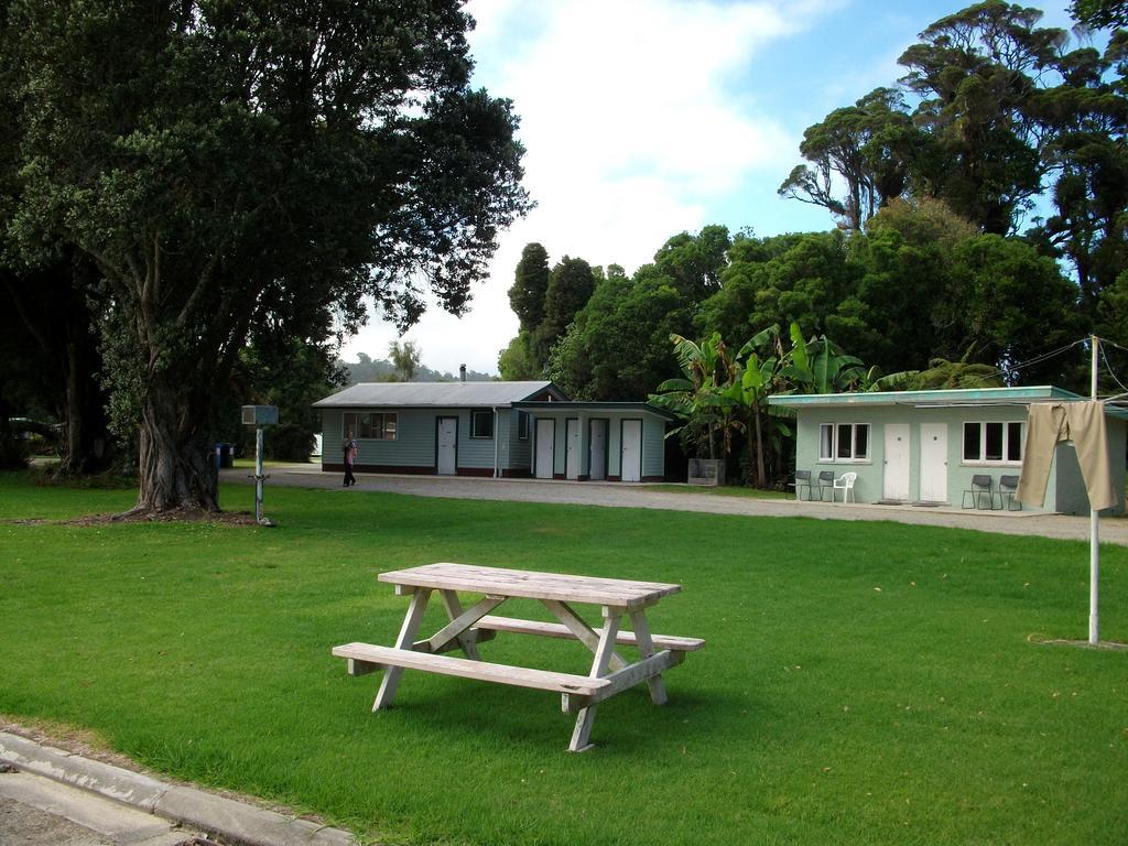 Karamea Holiday Park 外观 照片