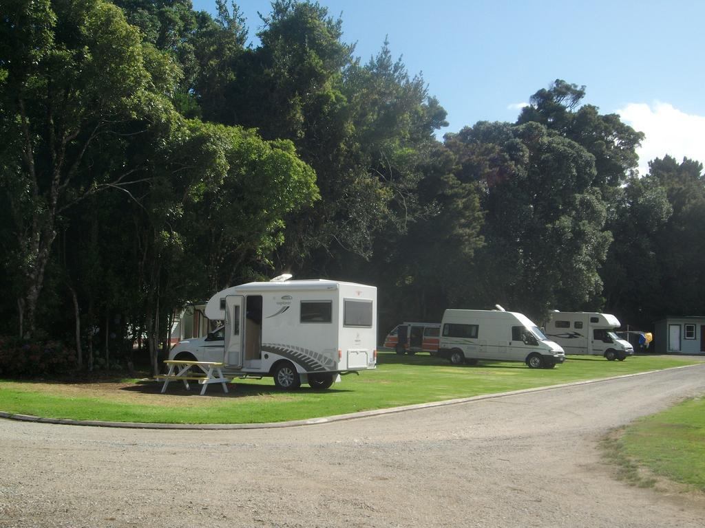 Karamea Holiday Park 外观 照片