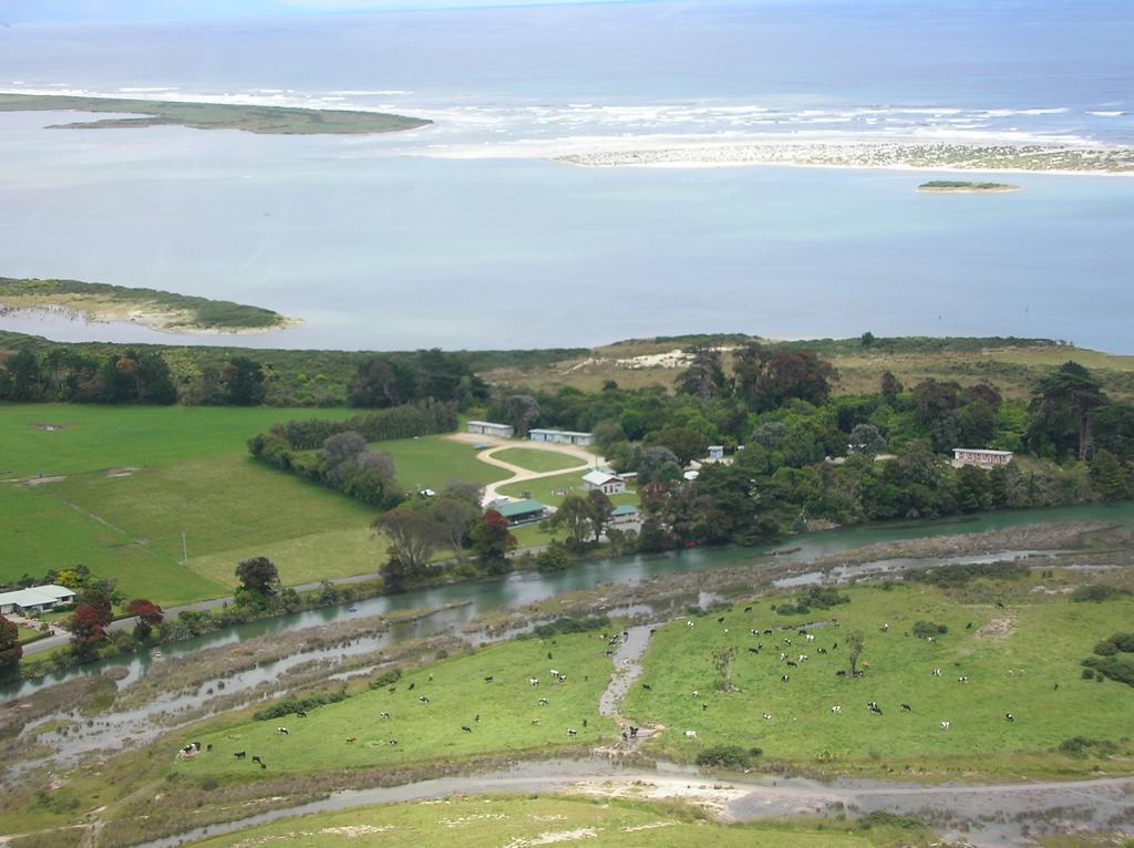 Karamea Holiday Park 外观 照片